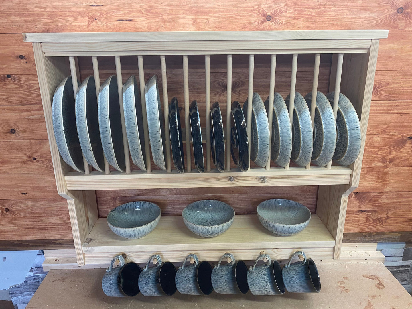 The Margate handmade plate rack storage
