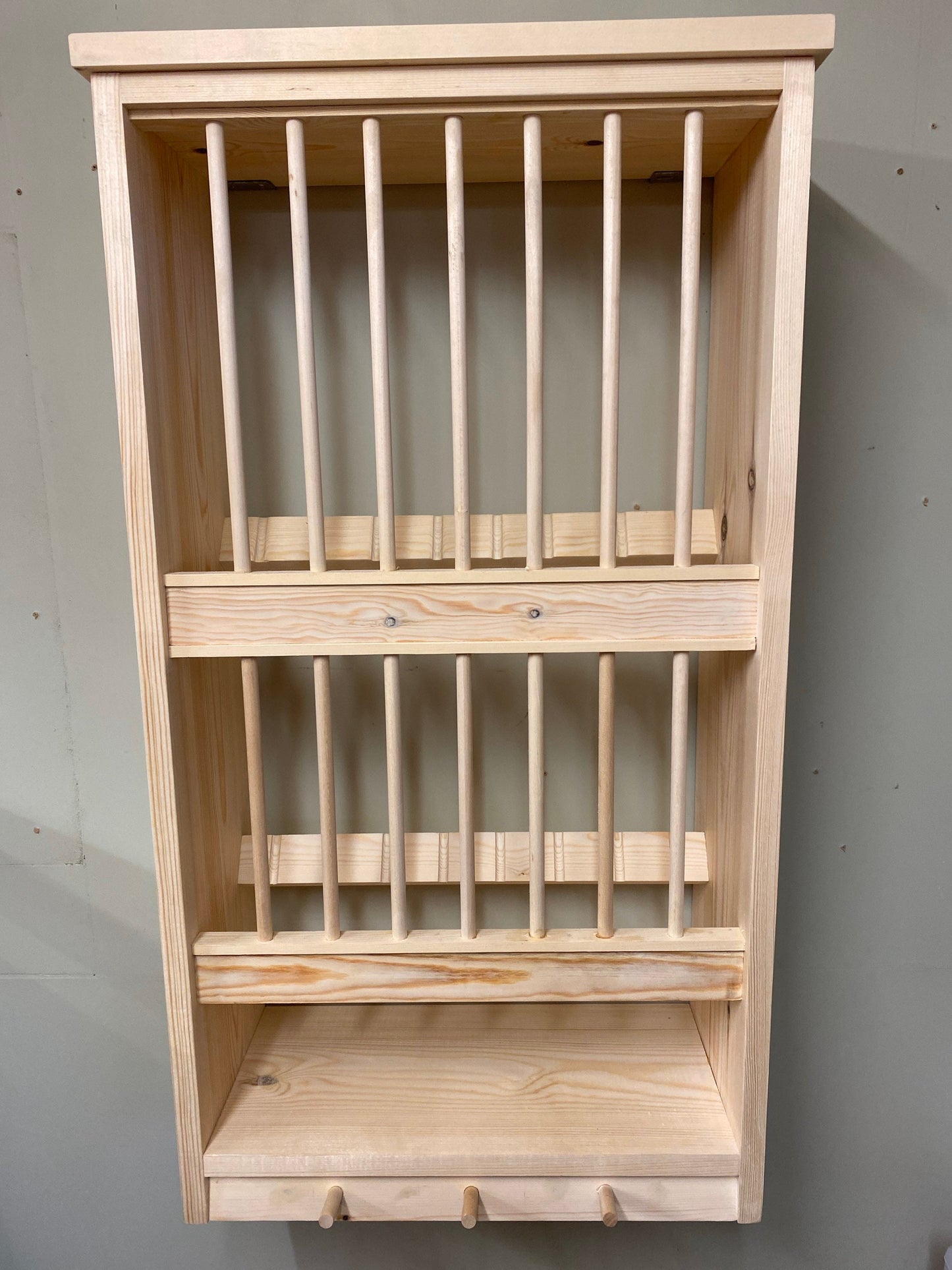 The Waingrove double handmade plate rack storage