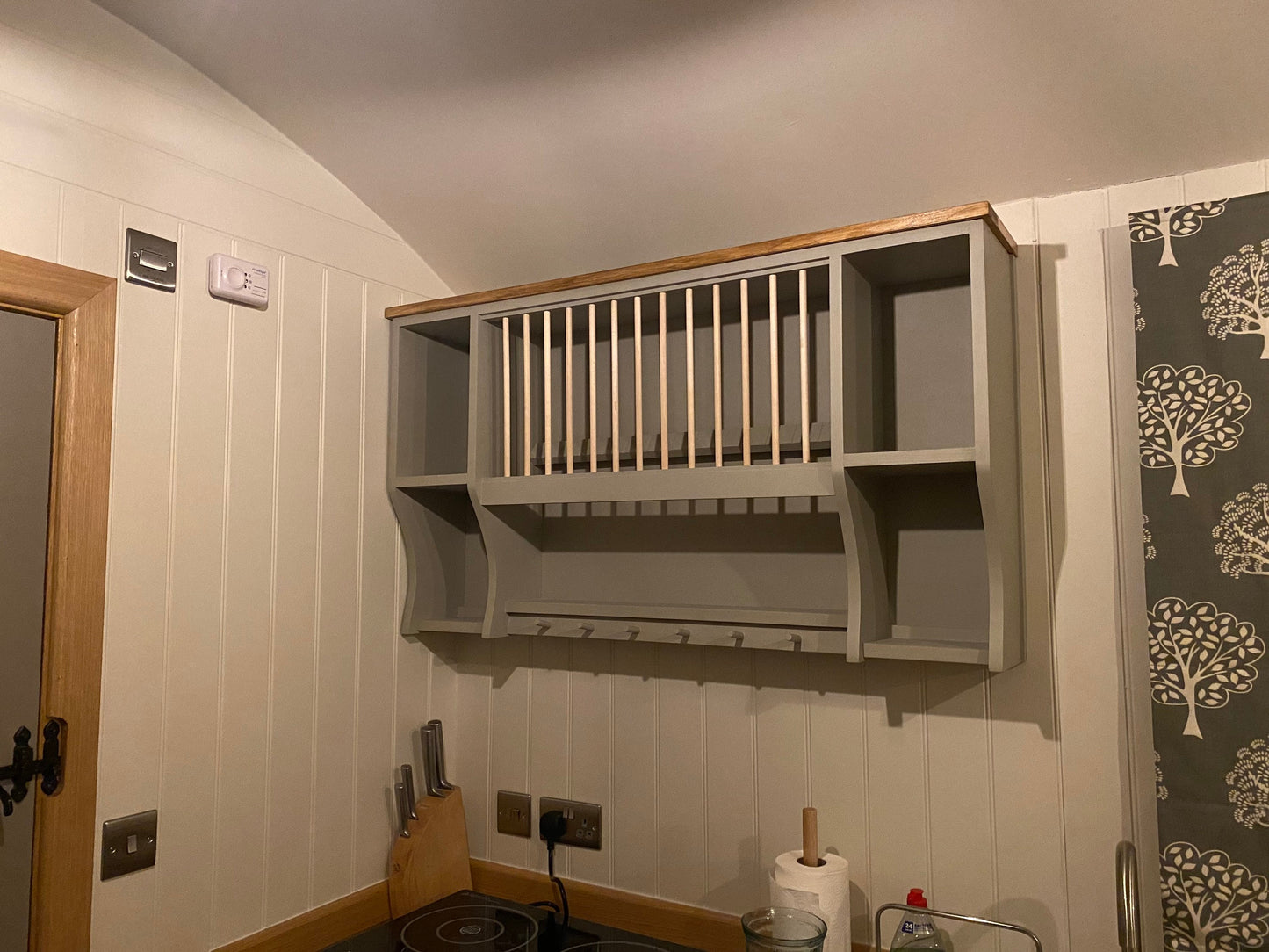 The crich handmade pine kitchen plate rack storage