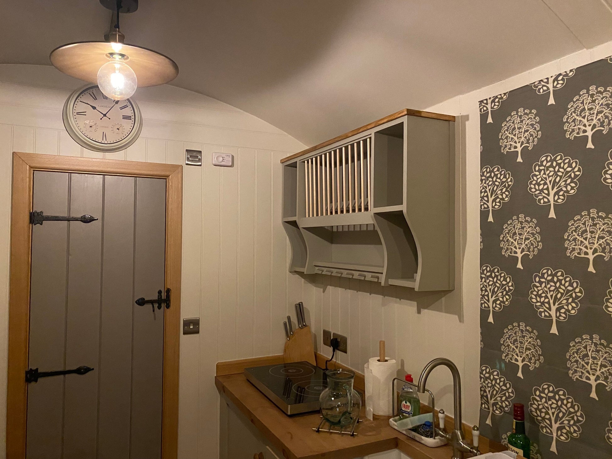 The crich handmade pine kitchen plate rack storage