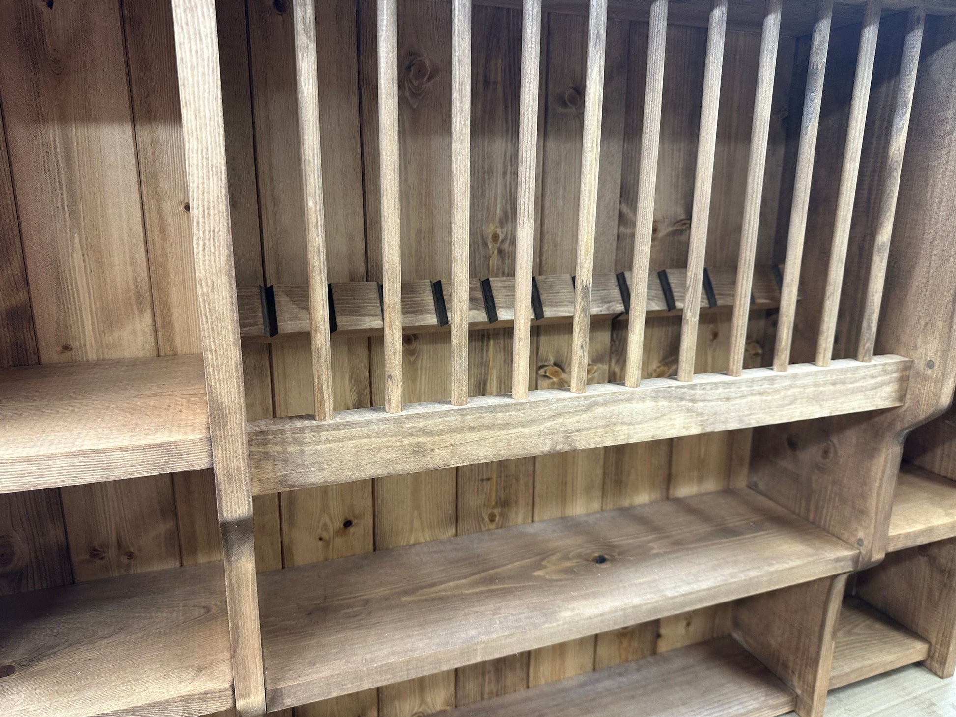 The Wroxham kitchen pine handmade plate rack available in stain, painted or natural Finnish