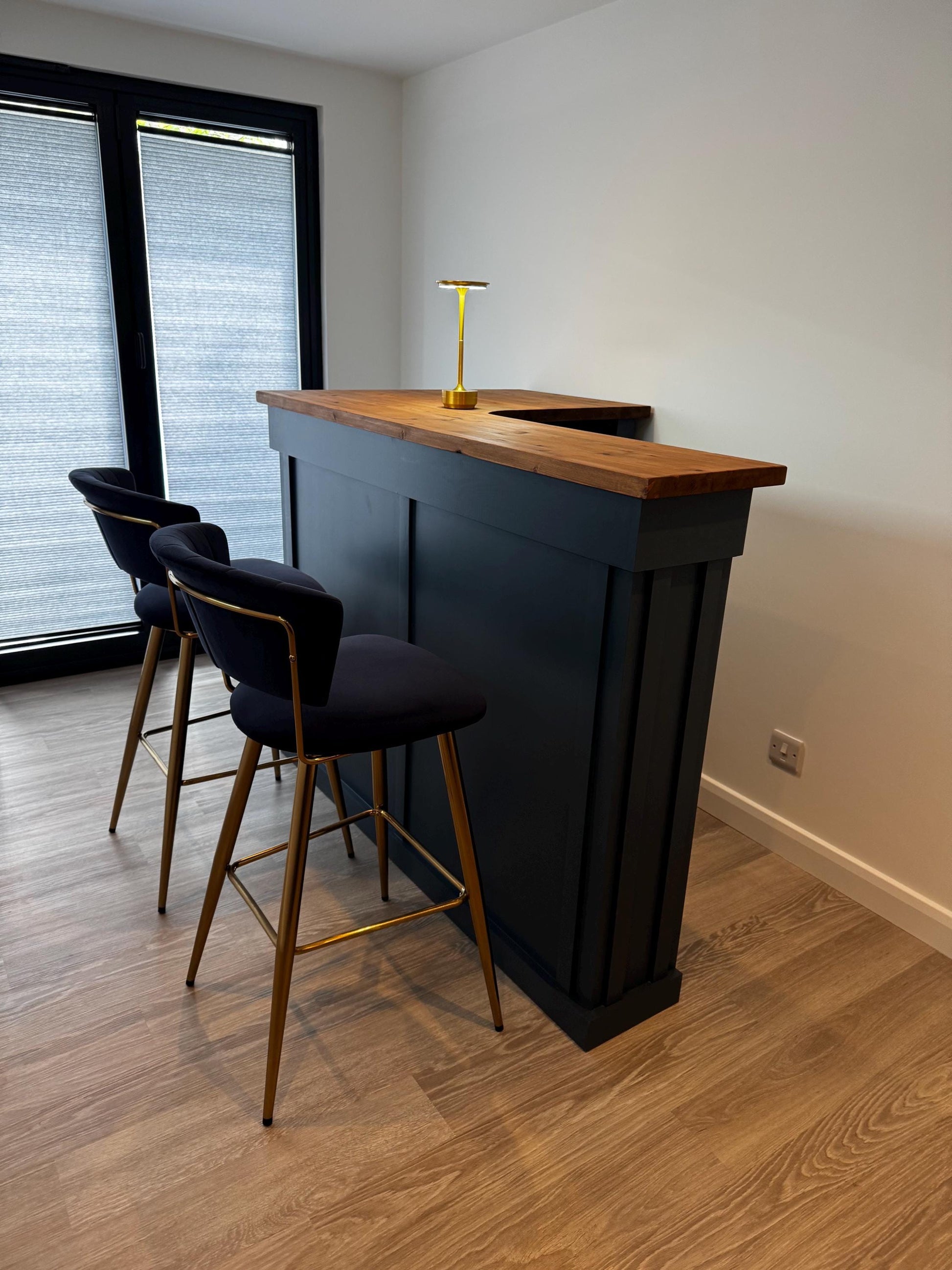 The Dunsley 900mm Deep Premium Bar with fridge space - finished in any farrow and ball colour can made left or right handed